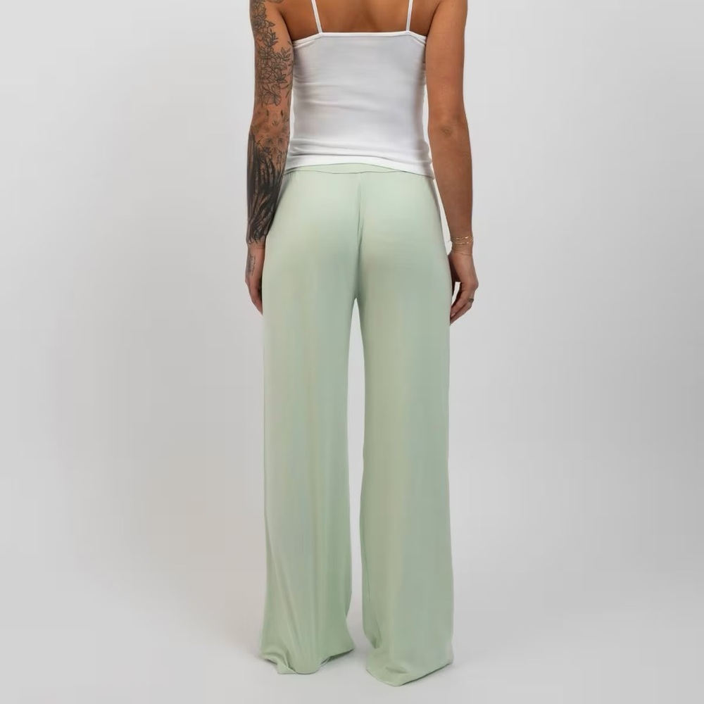 Comfrt Cloud Lounge Pants NWT - image 3